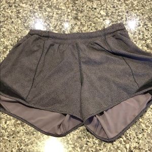 Hotty Hot Lululemon shorts size 8 tall